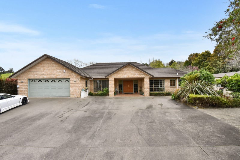 30 Everlea Place, Alfriston, Auckland - Carousel 1