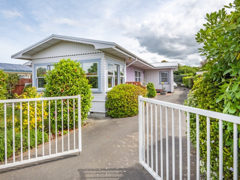 704 Duke Street, Mahora, Hastings - Carousel 1