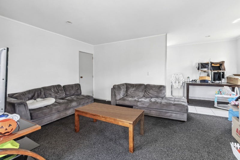 21 Smith Street, Frankton, Hamilton - Carousel 2