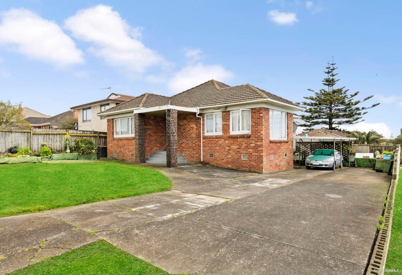 2/353 Hillsborough Road, Hillsborough, Auckland - Carousel 2