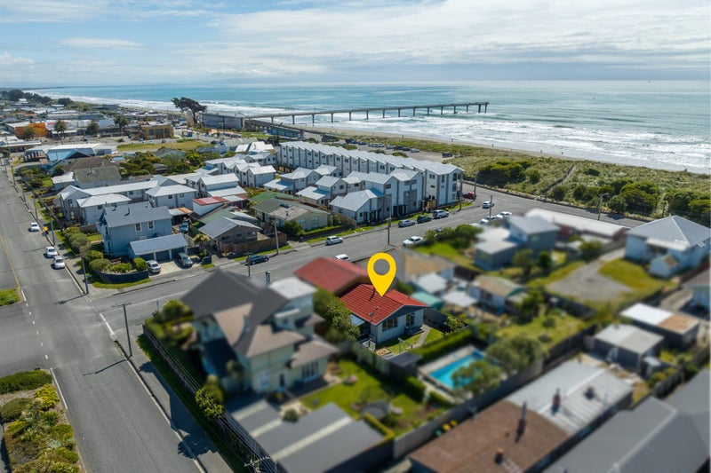 2/15 Hood Street, New Brighton, Christchurch - Carousel 1