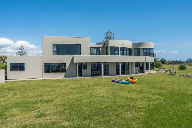 696 Taiharuru Road, Onerahi - Carousel 26