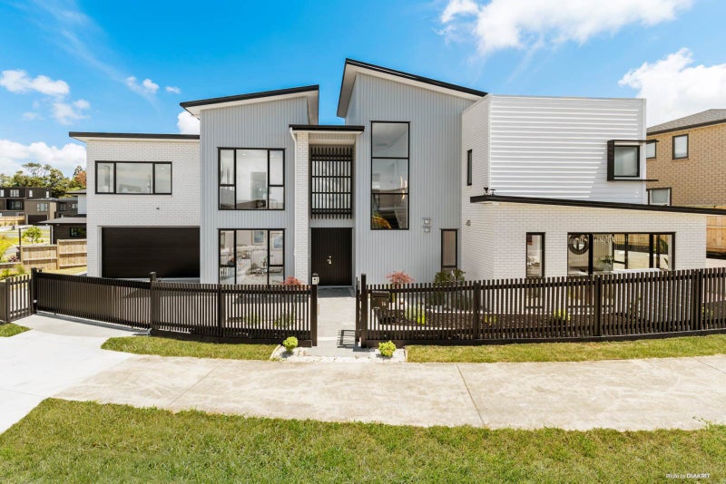 16 Paikea Street, Albany Heights, Auckland - Carousel 1