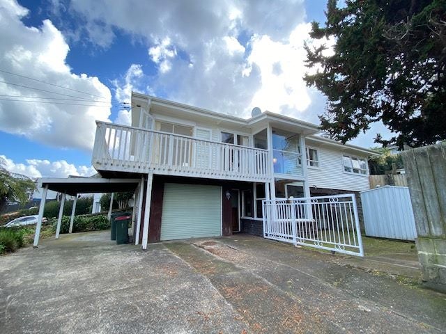 2 Pasteur Place, New Windsor, Auckland - Carousel 1