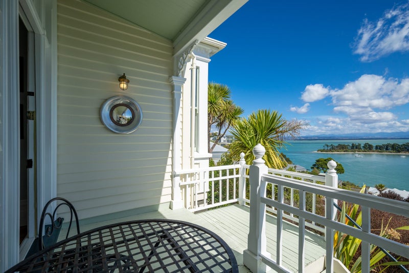 15 Fifeshire Crescent, Stepneyville, Nelson - Carousel 2