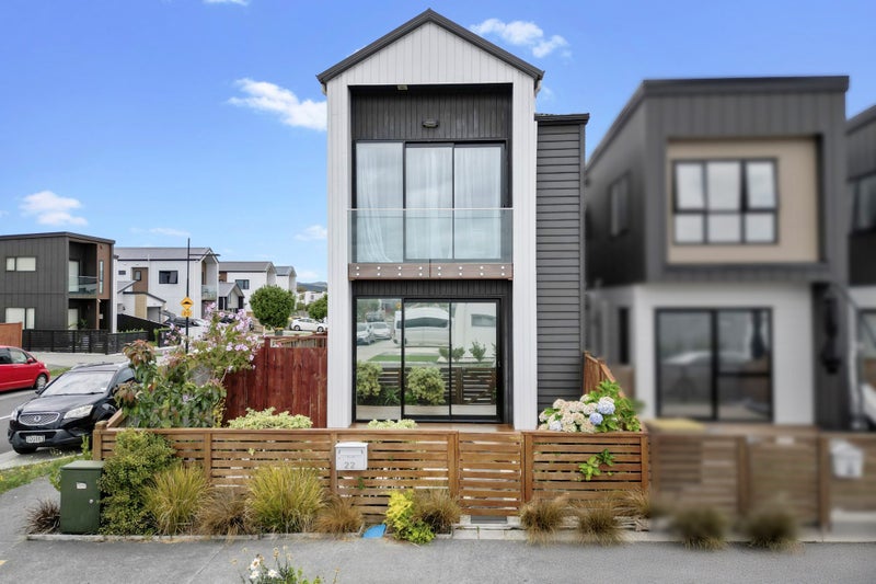 22 Parahau road, Papakura, Auckland - Carousel 1