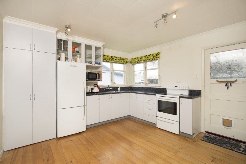 1/17 Rawhiti Street, Tāhunanui, Nelson - Carousel 2