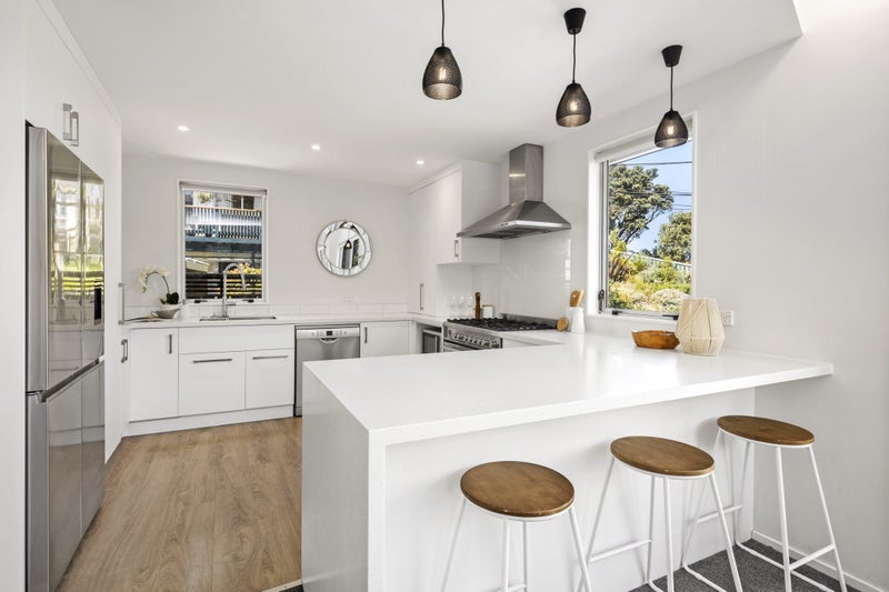 75 Houghton Bay Road, Houghton Bay, Wellington - Carousel 2