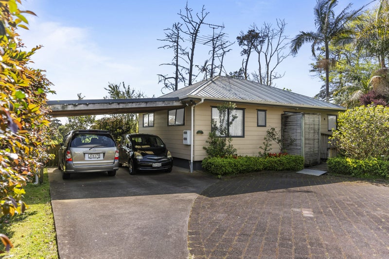 17 Benders Avenue, Hillcrest, Auckland - Carousel 1