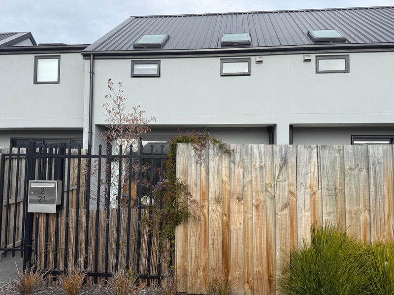 2/21 Siddal Place, Richmond, Christchurch - Carousel 1