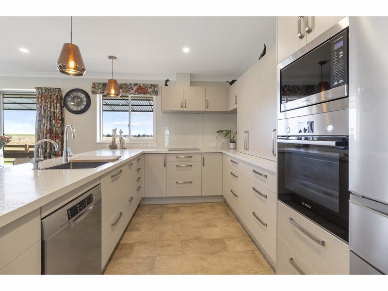 1 Mueller Drive, Oceanview, Timaru - Carousel 2