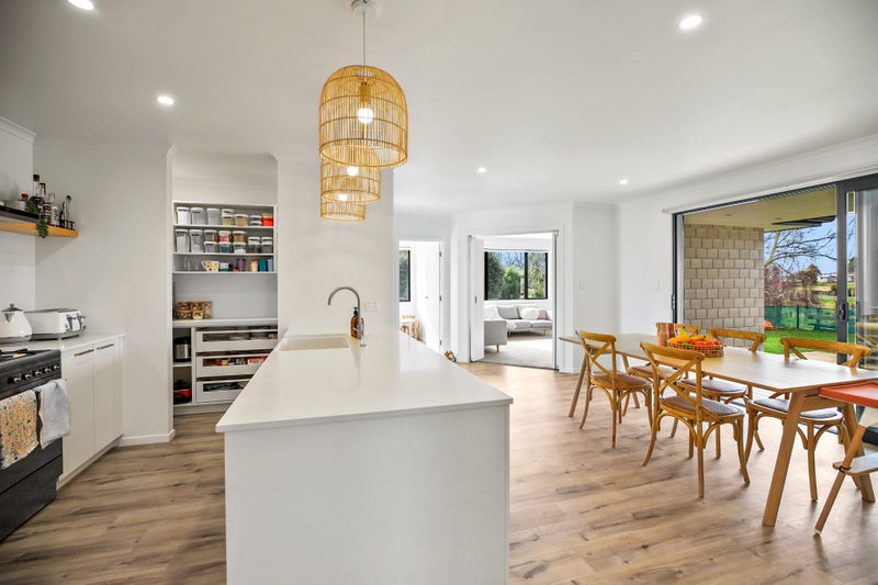 71B Rolleston Street, Kihikihi, Te Awamutu - Carousel 2