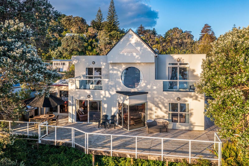 9 Ferry Road, Wade Heads, Whangaparaoa - Carousel 1