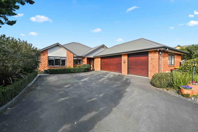 11B Glen Cree Avenue, Rototuna, Hamilton - Carousel 1