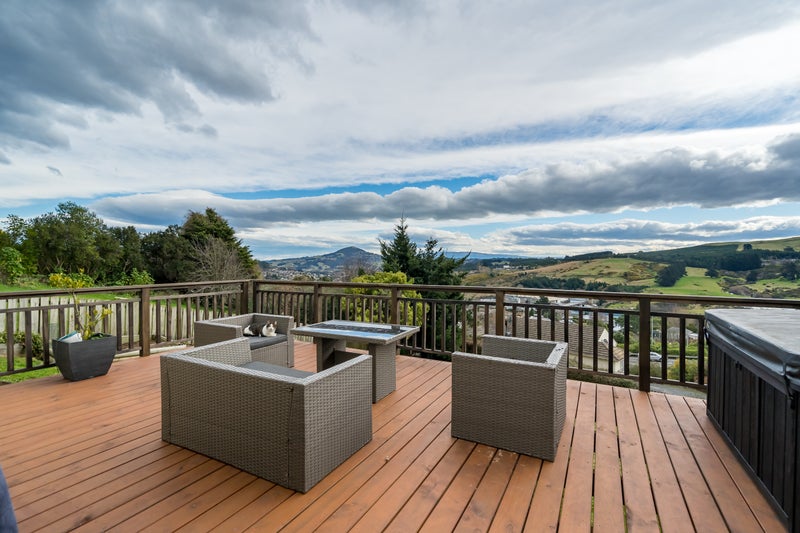 42 Columba Avenue, Calton Hill, Dunedin - Carousel 1