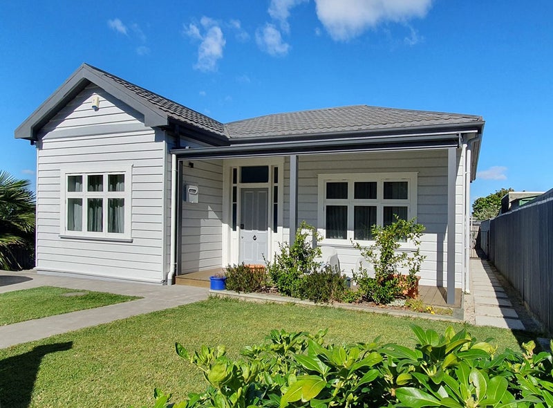 2 Kipling Avenue, Hospital Hill, Napier - Carousel 1