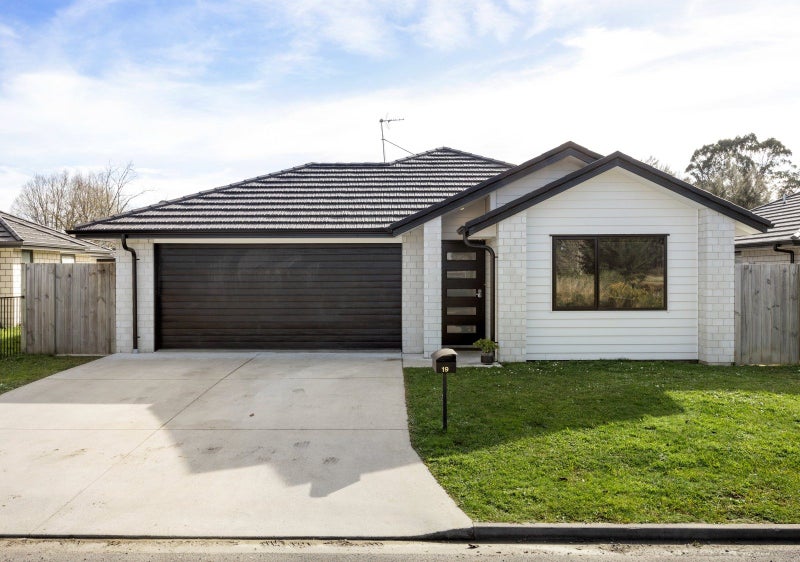 19 Marjoriefield Mews, Fitzroy, Hamilton - Carousel 1