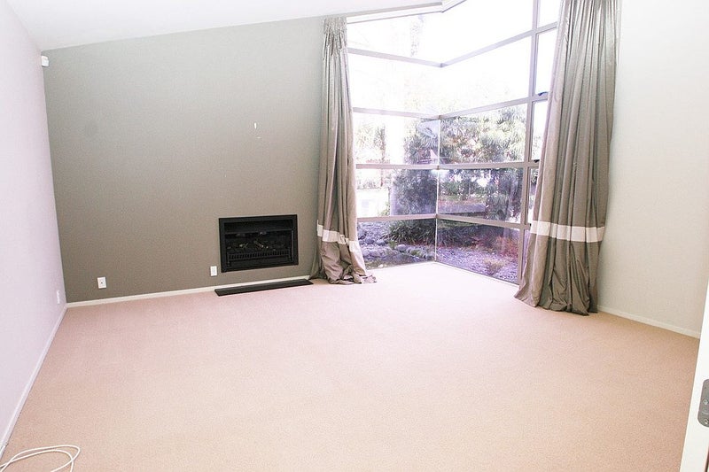 13 English Oak Drive, Schnapper Rock, Auckland - Carousel 2