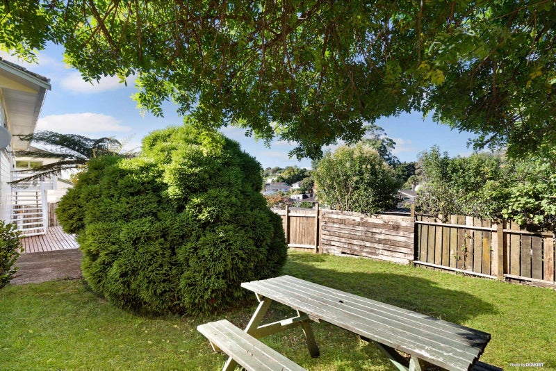 18 Laurina Road, Sunnynook, Auckland - Carousel 2