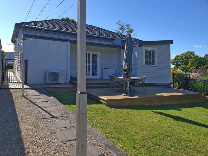 2 Kipling Avenue, Hospital Hill, Napier - Carousel 13