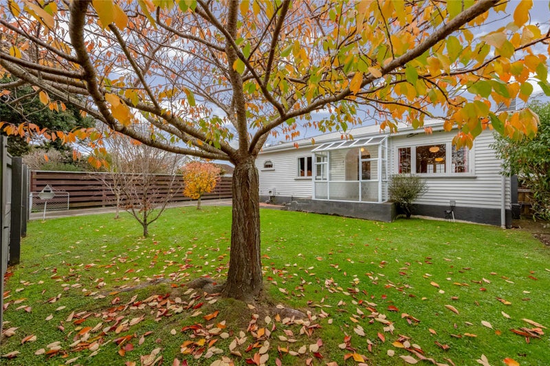 35 Wainui Road, Waiwhetu, Lower Hutt - Carousel 1