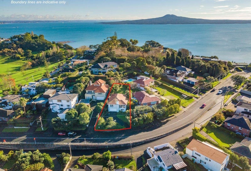 777 Riddell Road, Glendowie, Auckland - Carousel 21
