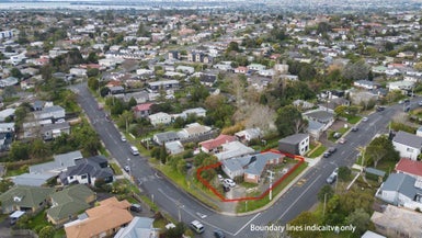 44 Awaroa Road, Sunnyvale, Auckland - Carousel 1