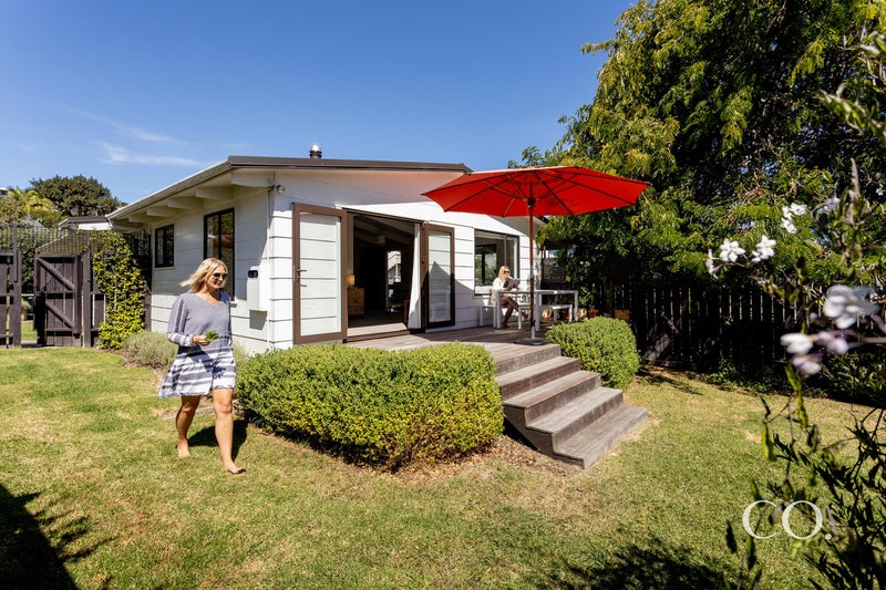 1 Luke Street, Brookfield, Tauranga - Carousel 2