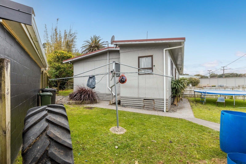 203 Ngamotu Road, Spotswood, New Plymouth - Carousel 30