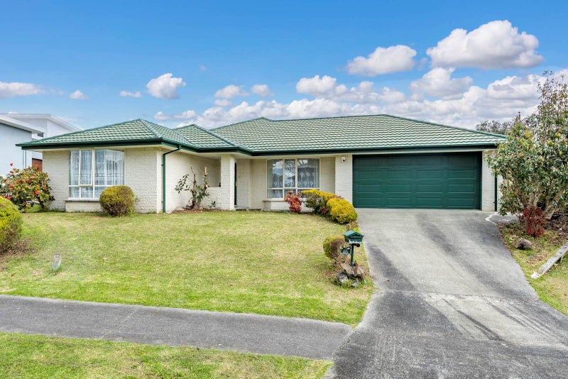 22 Mahoney Drive, Albany, Auckland - Carousel 1