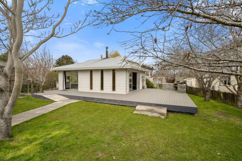 20 Meadow Street, Lumsden, Lumsden - Carousel 1