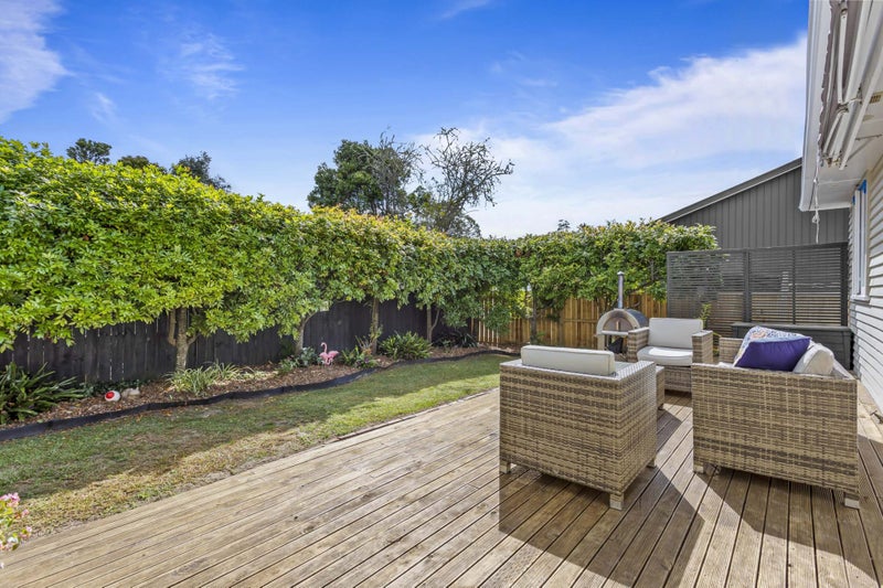 60 Woodside Road, Massey, Auckland - Carousel 2