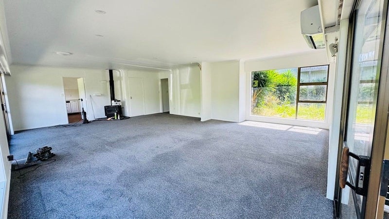 195 Pine Valley Road, Silverdale - Carousel 2