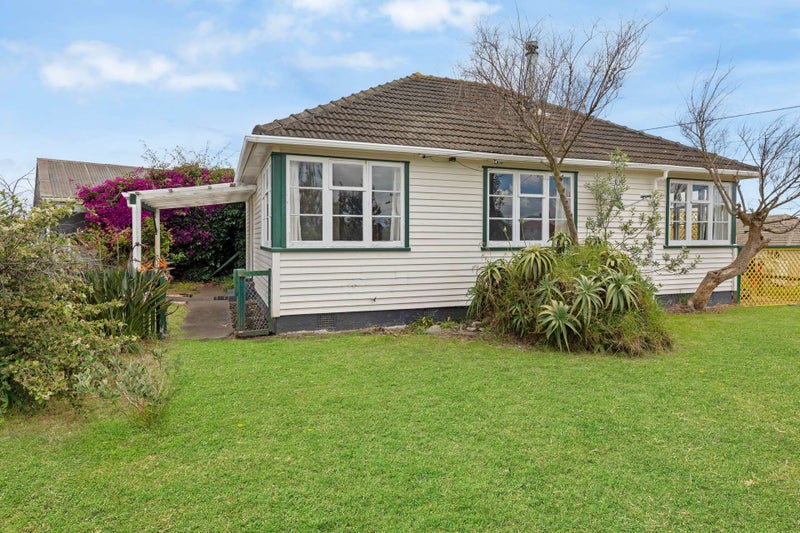 81 Swiss Avenue, Gonville, Whanganui - Carousel 2