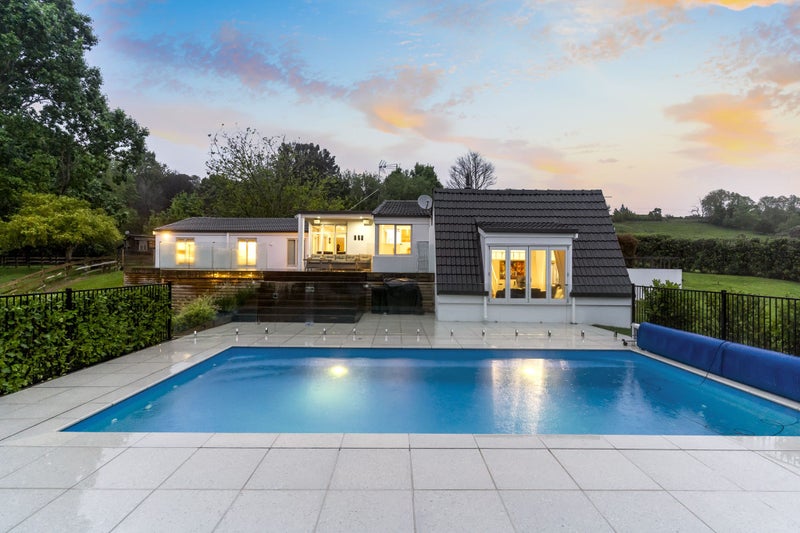 66 Sandstone Road, Manurewa - Carousel 2