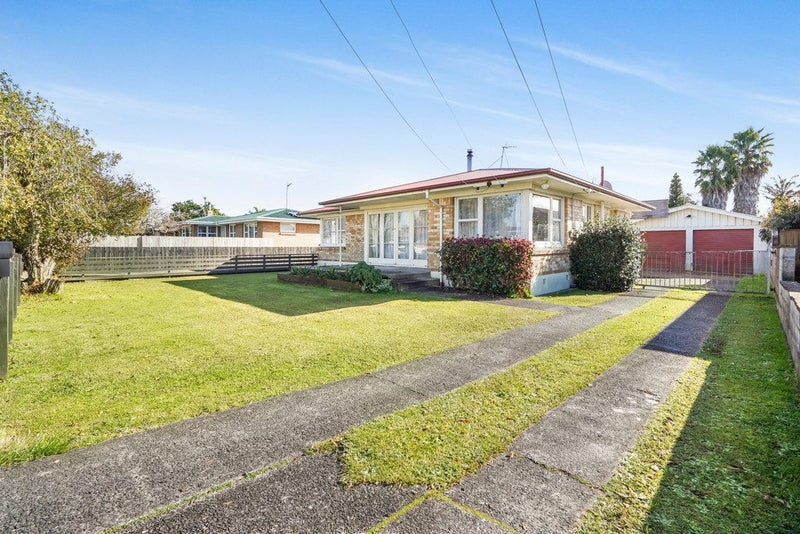 24 Cotton Street, St Andrews, Hamilton - Carousel 2