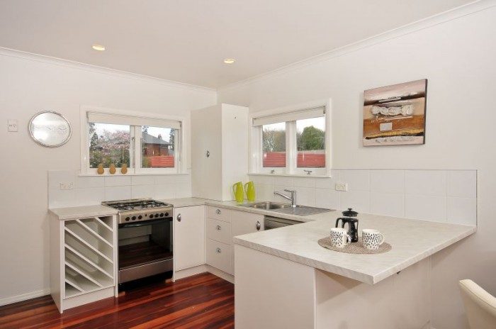 122 Fox Street, Hamilton East, Hamilton - Carousel 2