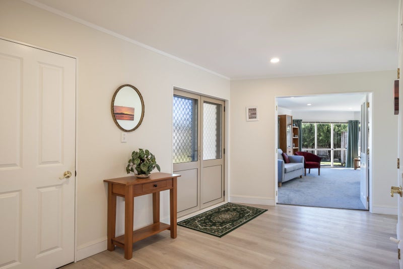 11 San Vito Place, Paraparaumu Beach, Paraparaumu - Carousel 2