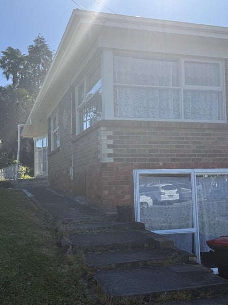 10 Hyde Street, Manurewa East, Auckland - Carousel 2