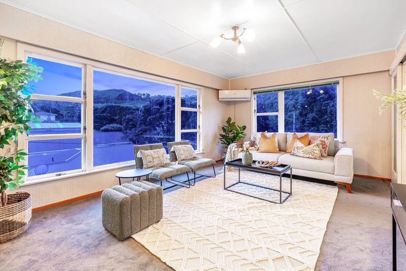 97 Happy Valley Road, Owhiro Bay, Wellington - Carousel 2