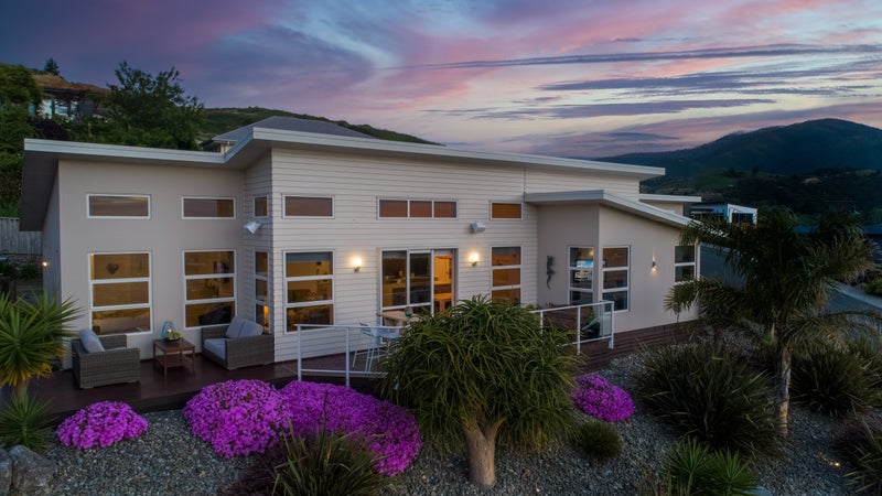 4 Buckingham Court, Wakatu, Nelson - Carousel 1