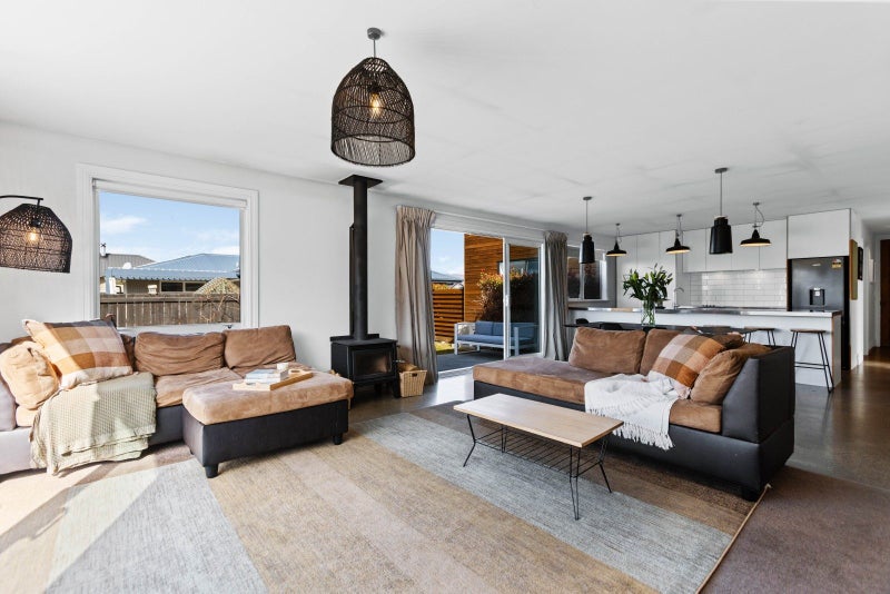 14 Quail Street, Albert Town, Wanaka - Carousel 2