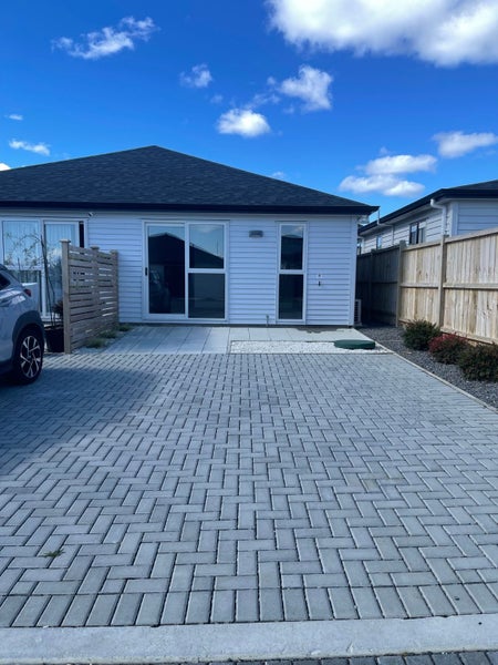 9 Noia Way, Karaka, Papakura - Carousel 2