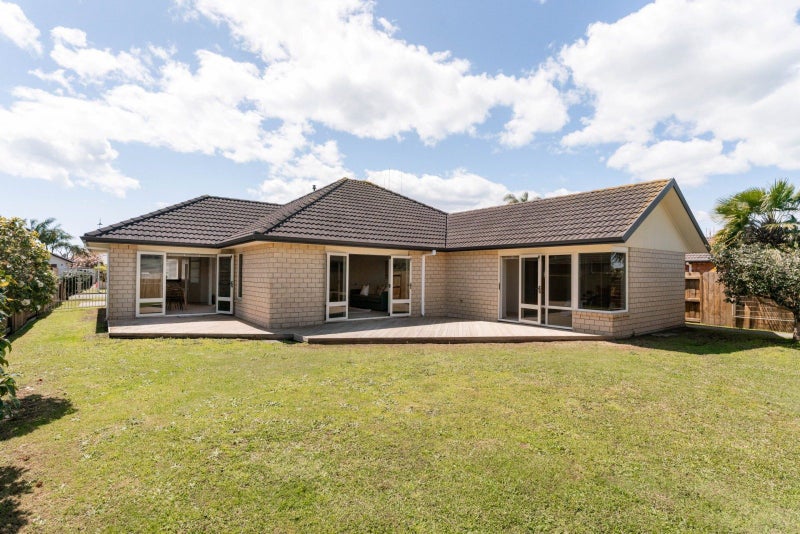 48 Oreti Crescent, Papamoa Beach, Papamoa - Carousel 2