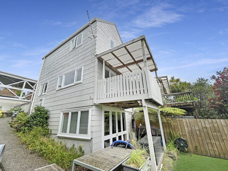 1/15 Titiwai Place, Birkenhead, Auckland - Carousel 8
