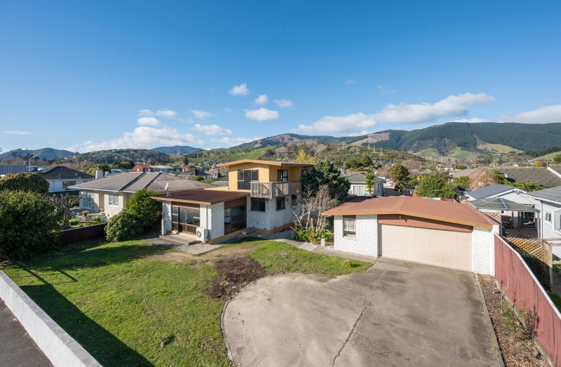 639 Main Road, Stoke, Nelson - Carousel 18