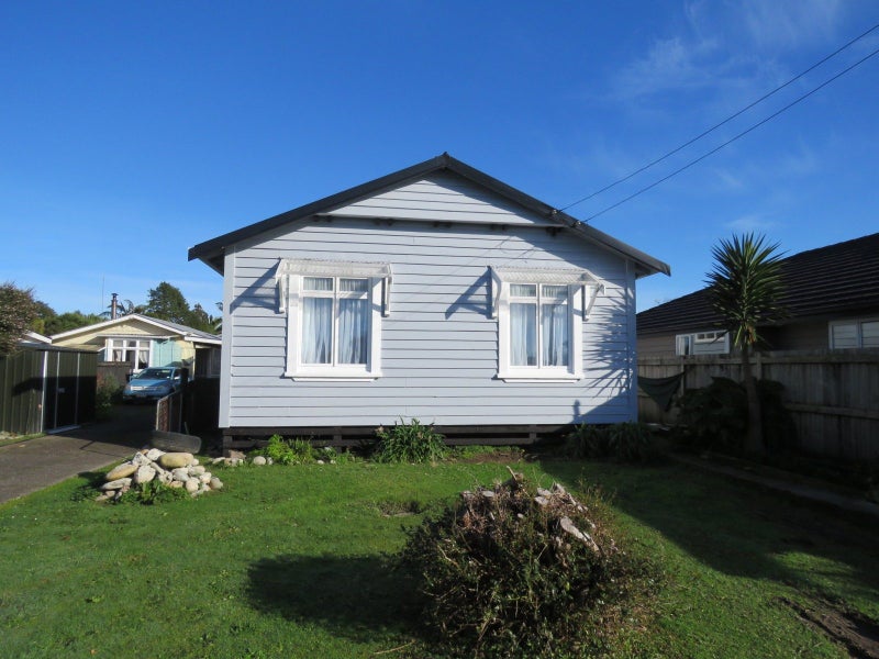 78A Romilly Street, Westport, Westport - Carousel 1