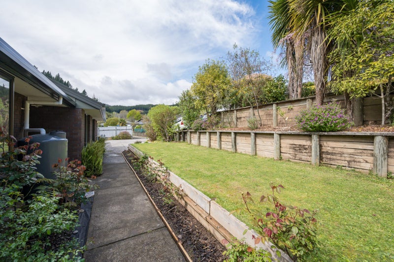20 Clifford Avenue, Bishopdale, Nelson - Carousel 2