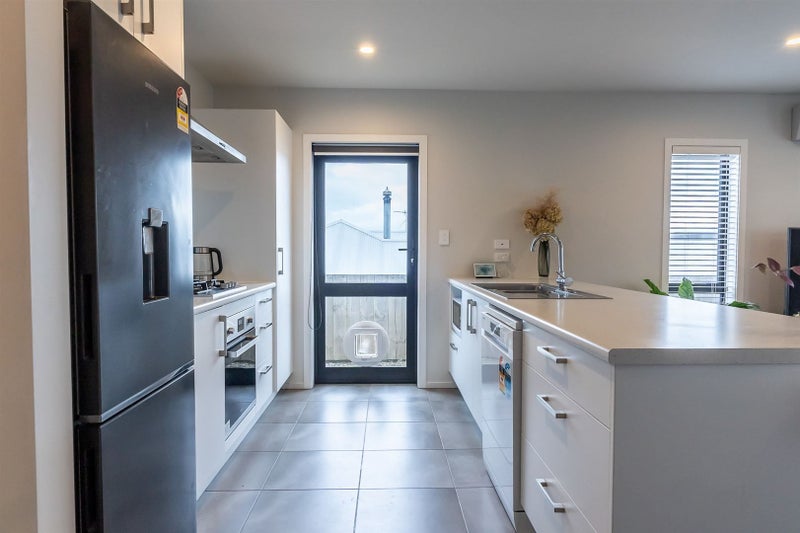 10 Onukutara Place, Huntington, Hamilton - Carousel 2