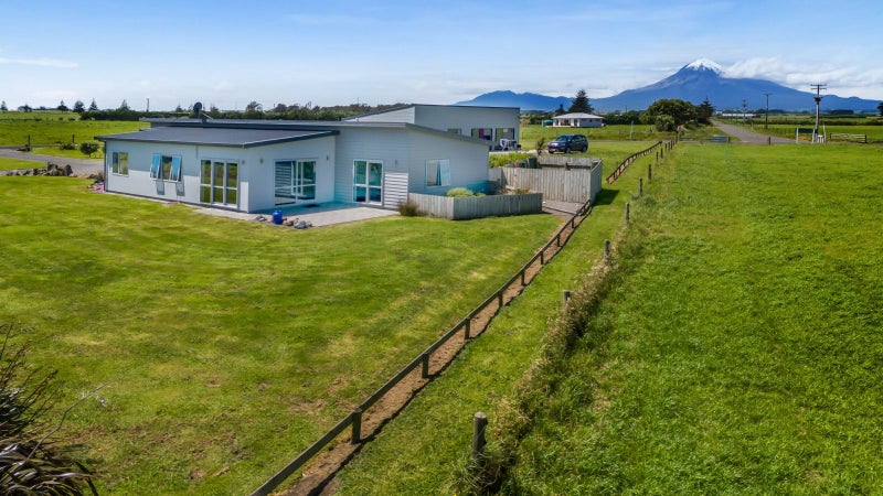 188B Lower Arawhata Road, Ōpunake - Carousel 27